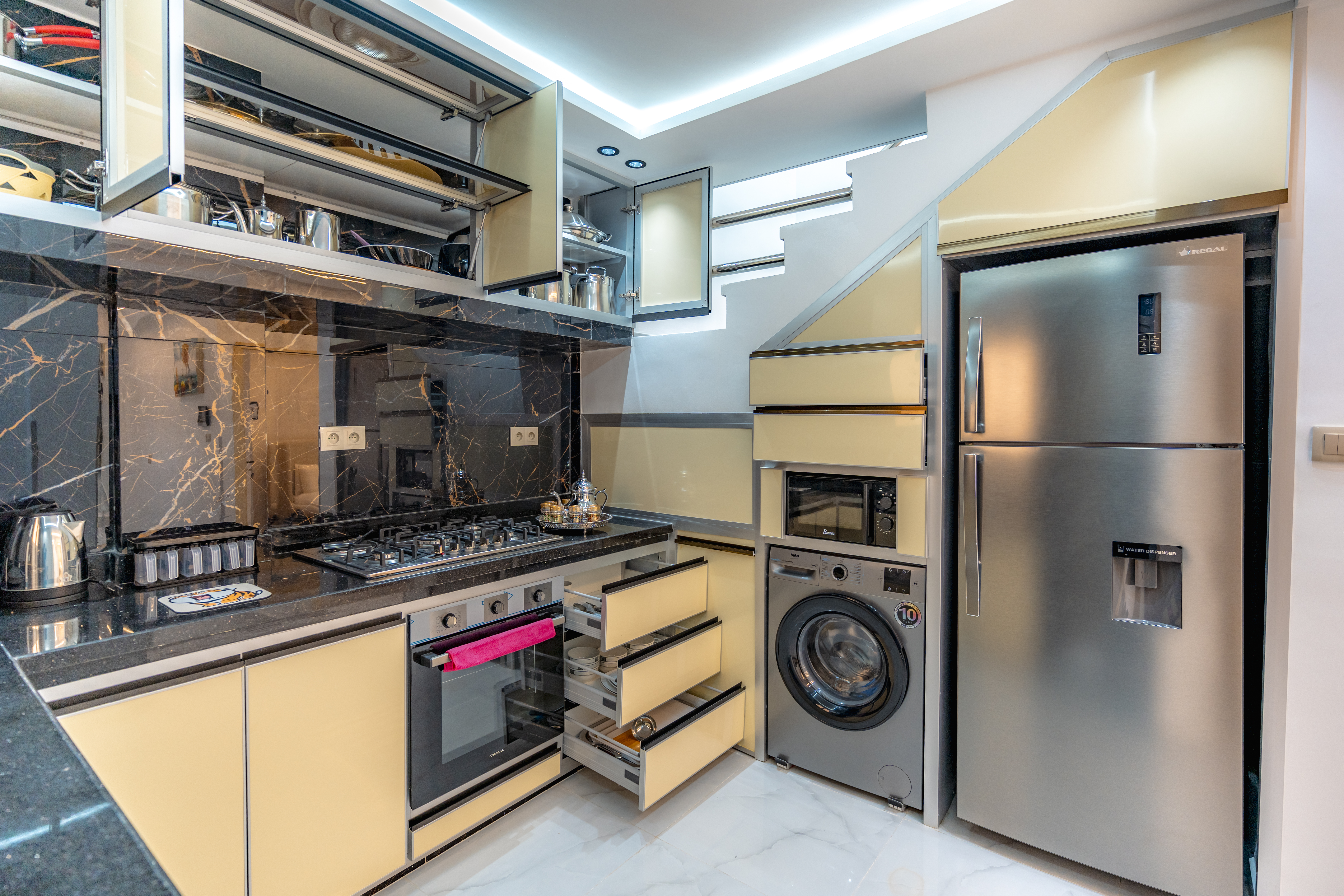 Kitchen Appliances